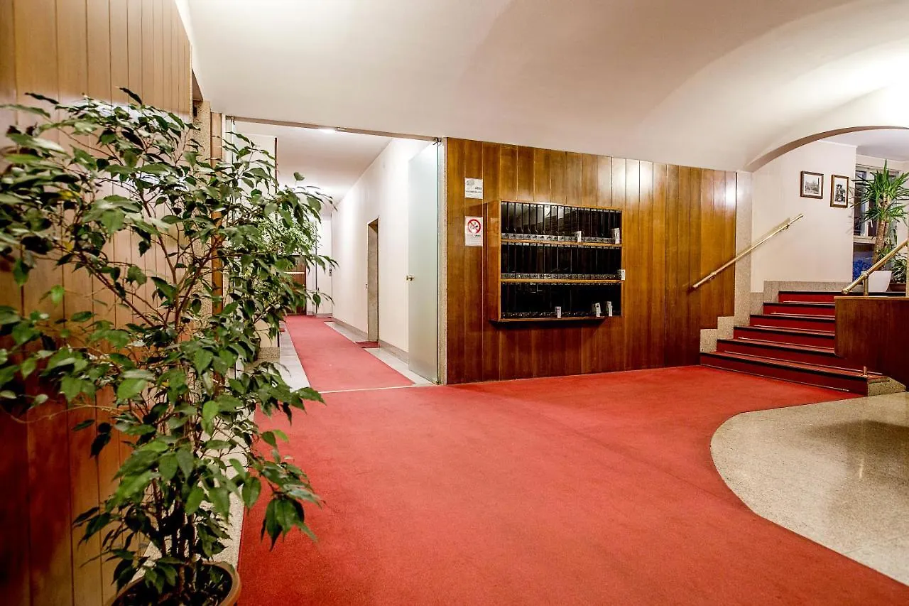 Marghera Terrace Apartment Milán Itálie